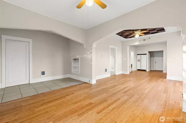 2143 S Cushman AVE, Tacoma, WA 98405