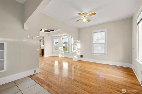 2143 S Cushman AVE, Tacoma, WA 98405