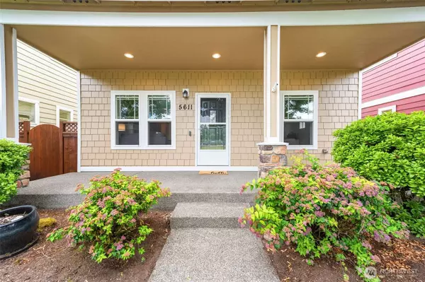 5611 Balustrade BLVD SE, Lacey, WA 98513