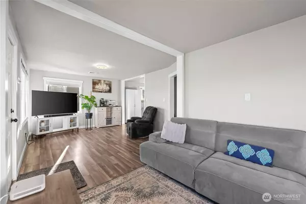 7234 S Tyler ST, Tacoma, WA 98409