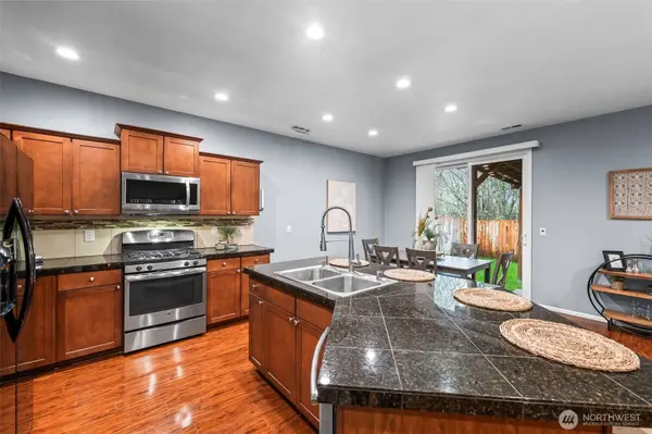 4228 E T ST, Tacoma, WA 98404