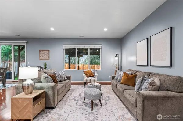 4228 E T ST, Tacoma, WA 98404