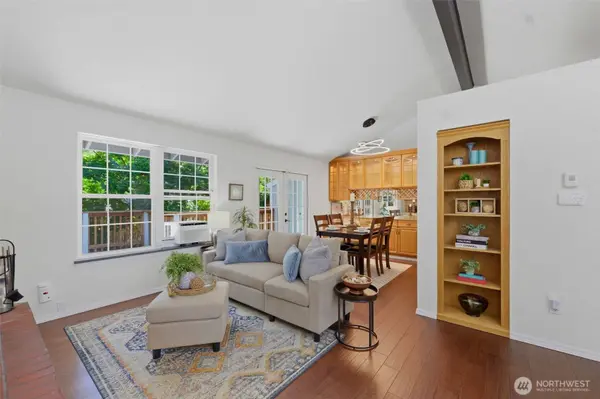 5204 65th AVE W, University Place, WA 98467