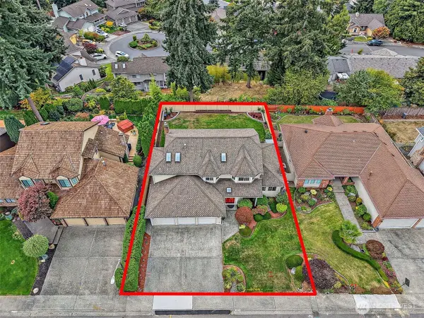 32229 11th AVE SW, Federal Way, WA 98023