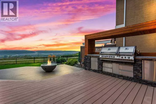 79 Cranarch Terrace SE, Calgary, AB T3M1Z1