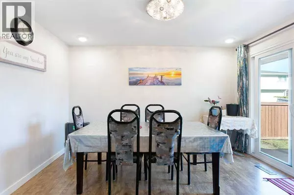 98, 1155 Falconridge Drive NE, Calgary, AB T3J1E1