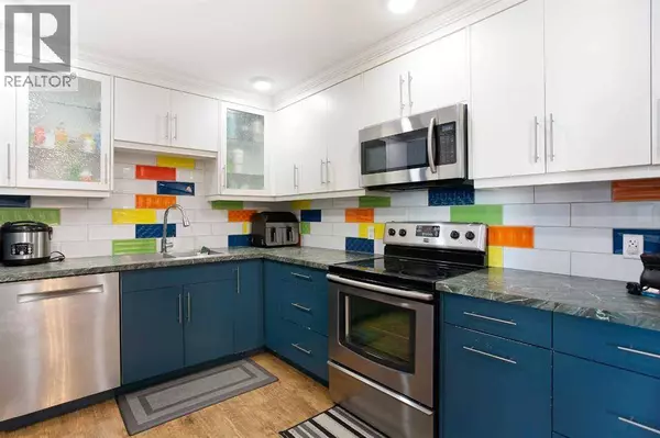 98, 1155 Falconridge Drive NE, Calgary, AB T3J1E1