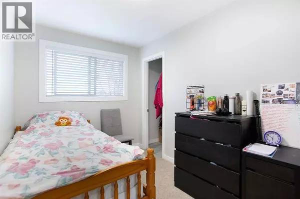 119 Maranda Close NE, Calgary, AB T2A3E7