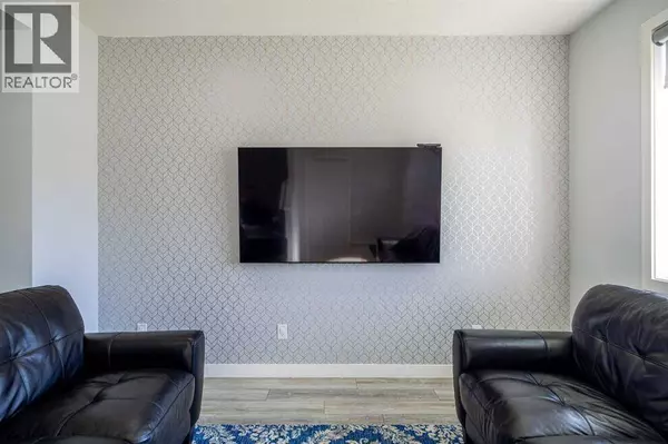 340 Chelsea Passage, Chestermere, AB T1X2P5