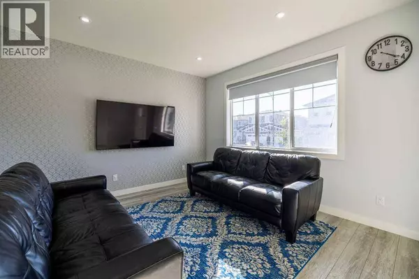 340 Chelsea Passage, Chestermere, AB T1X2P5