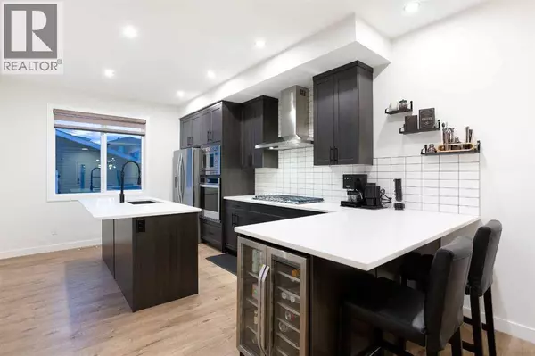 210 Chelsea Heath, Chestermere, AB T1X2N5