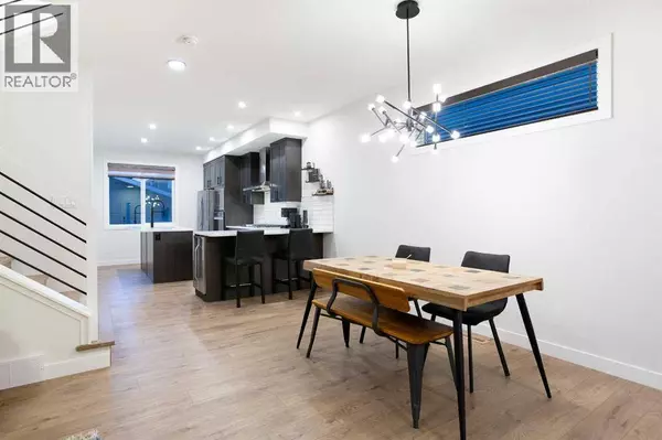 210 Chelsea Heath, Chestermere, AB T1X2N5