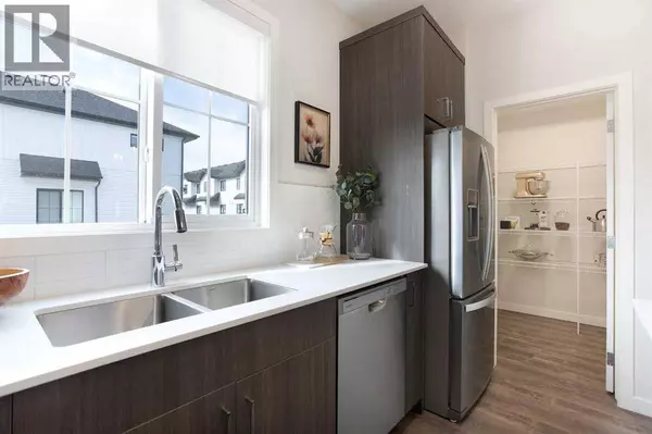 416, 1750 Rangeview Drive SE, Calgary, AB T3M2B6