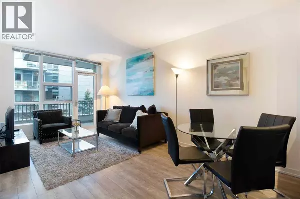 205, 51 Waterfront Mews SW, Calgary, AB T2P0X3