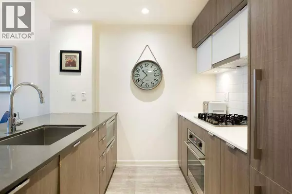 205, 51 Waterfront Mews SW, Calgary, AB T2P0X3