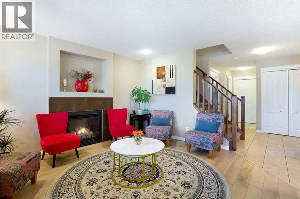 28 Kinlea Link NW, Calgary, AB T3R0C4