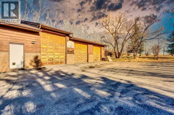 11 Georgian Estates, Rural Rocky View County, AB T1Z0K1