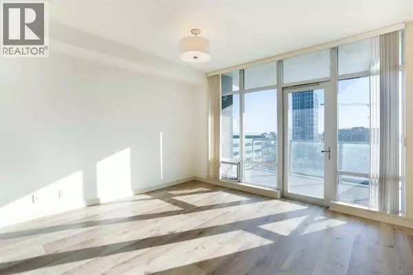 1006, 530 12 Avenue SW, Calgary, AB T2R0B1