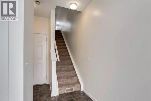 215 Copperpond Common SE, Calgary, AB T2Z1G5