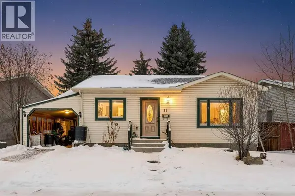 11 Ridgebrook Drive SW, Airdrie, AB T4B1A9