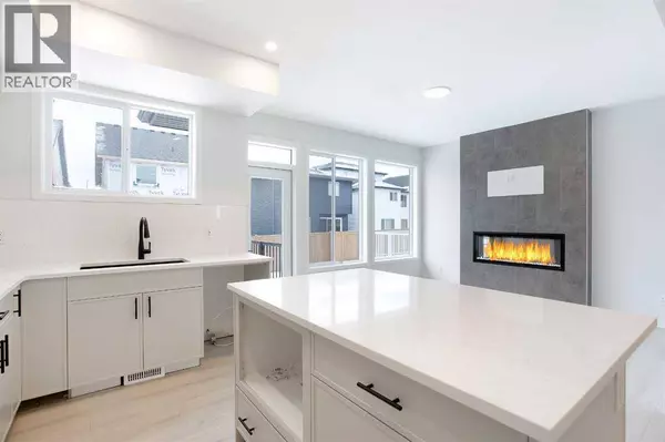 49 Creekside Passage SW, Calgary, AB T2X5V6