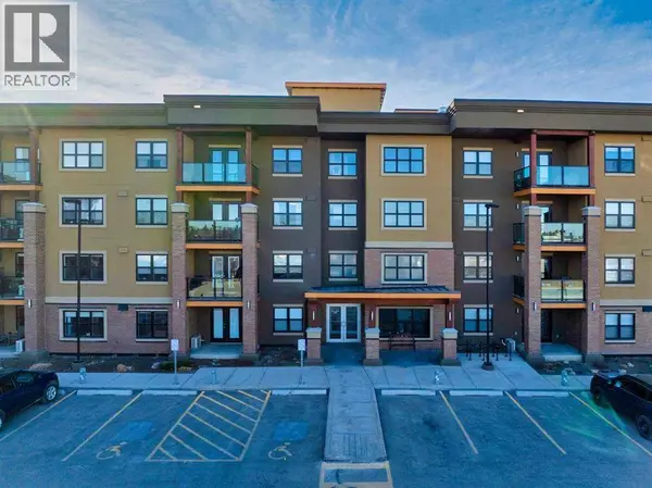 2102, 10 Market Boulevard SE, Airdrie, AB T4A0W8