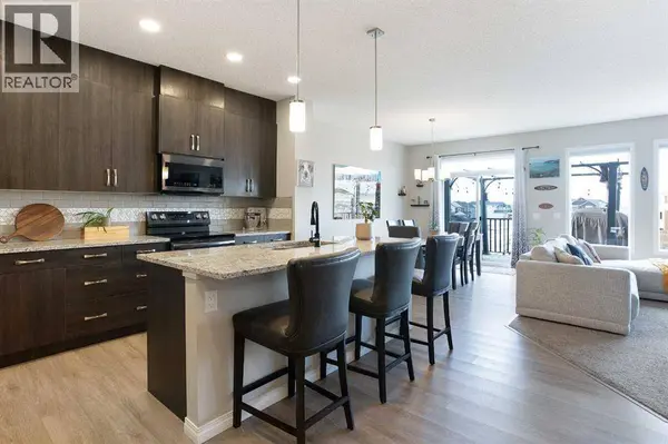 63 Heritage Court, Cochrane, AB T4C2N5