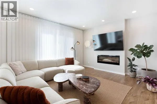 288 Magnolia Crescent SE, Calgary, AB T3M3T3