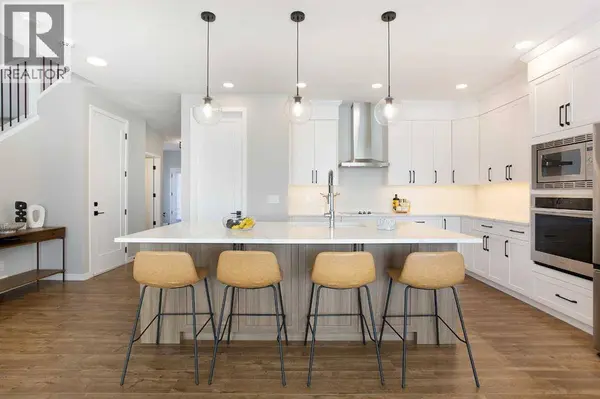 288 Magnolia Crescent SE, Calgary, AB T3M3T3