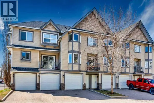 120 Cedarwood Lane SW, Calgary, AB T2W6J3