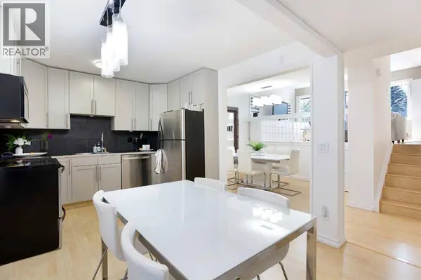 354 Brae Glen Road SW, Calgary, AB T2W1B6