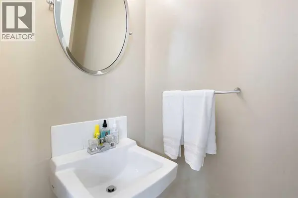 354 Brae Glen Road SW, Calgary, AB T2W1B6