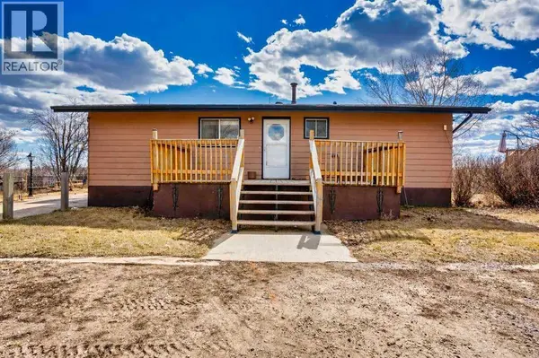 3002 10 Street, Didsbury, AB T3R0T2