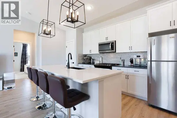 15, 71 Lucas Street NW, Calgary, AB T3P1S3