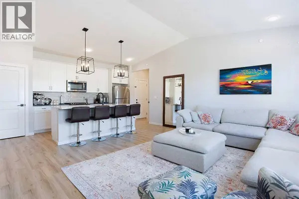 15, 71 Lucas Street NW, Calgary, AB T3P1S3