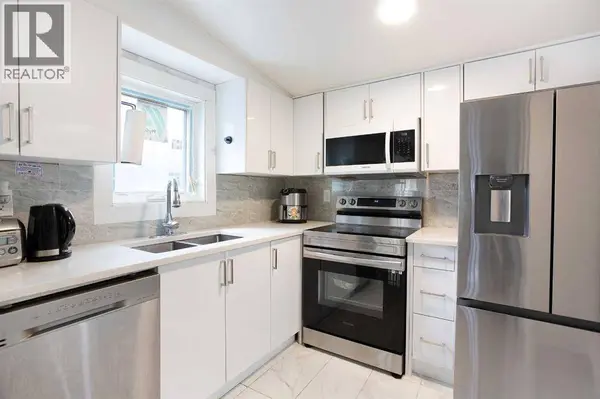 7421 21A Street SE, Calgary, AB T2C0W1
