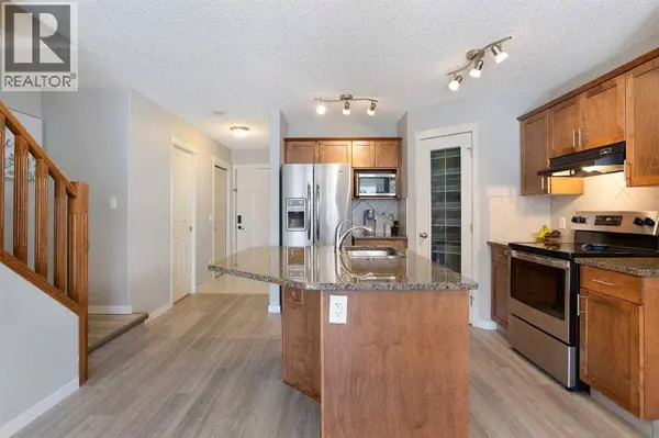 30 Cranwell Common SE, Calgary, AB T3M0J4