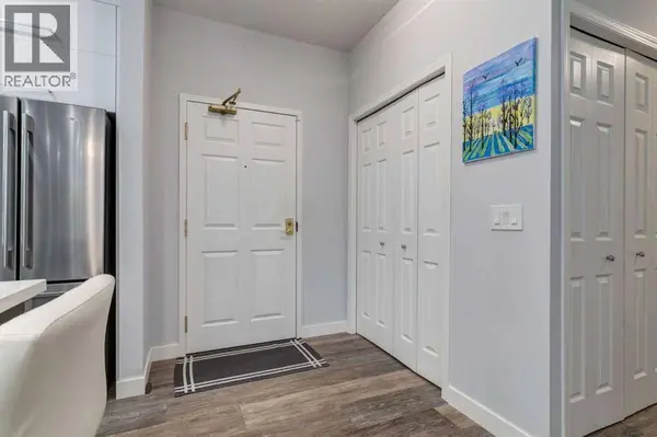 128, 5201 Dalhousie Drive NW, Calgary, AB T3A5Y7