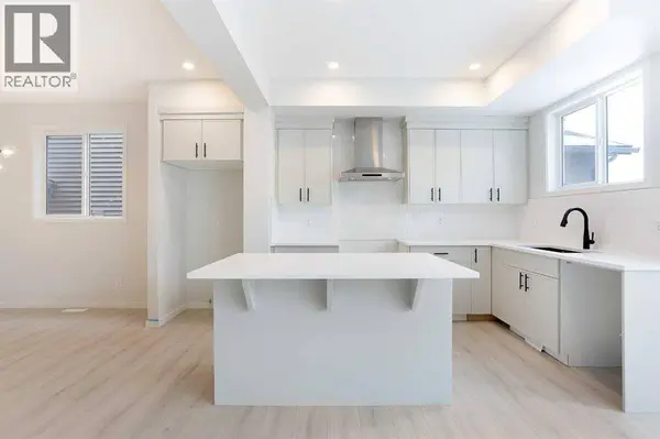 49 Creekside Passage SW, Calgary, AB T2X5V6