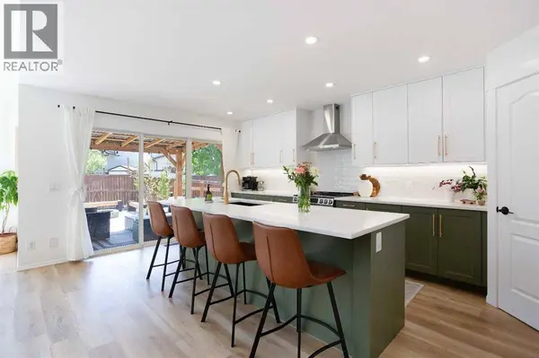 530 Chaparral Drive SE, Calgary, AB T2X3W2