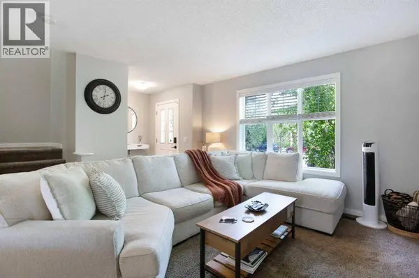 79 Sunset Road, Cochrane, AB T4C0W4
