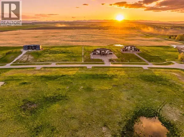 51 Aventerra Way, Rural Rocky View County, AB T3Z0A9