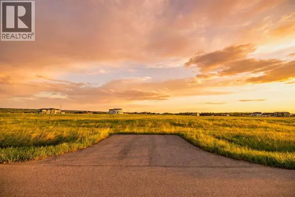 51 Aventerra Way, Rural Rocky View County, AB T3Z0A9
