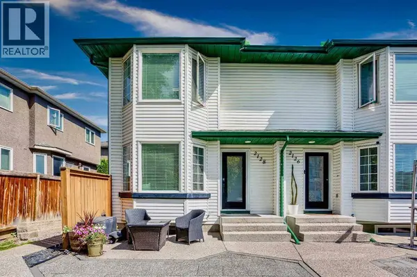 1, 2128 35 Avenue SW, Calgary, AB T2T2E3