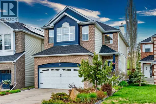 30 Discovery Ridge Gardens SW, Calgary, AB T3H5L6