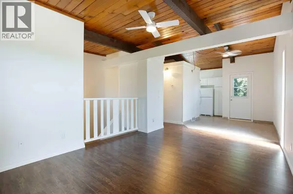 2634 Oakmoor Drive SW, Calgary, AB T2V4E7