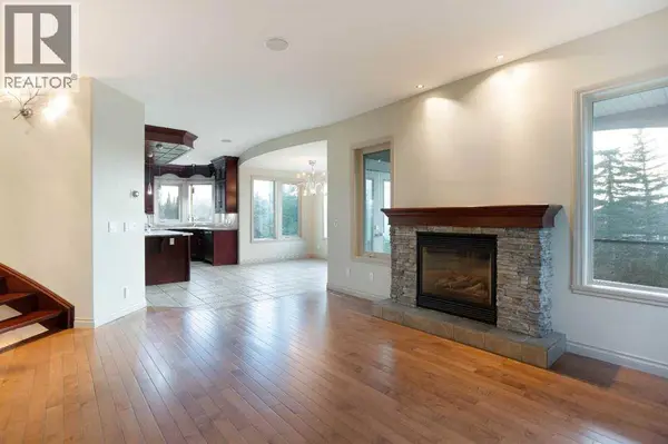 135 Coopers Hill SW, Airdrie, AB T4B3B8