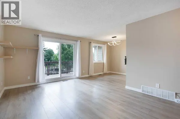3627 Cedarille Drive SW, Calgary, AB T2W3J5