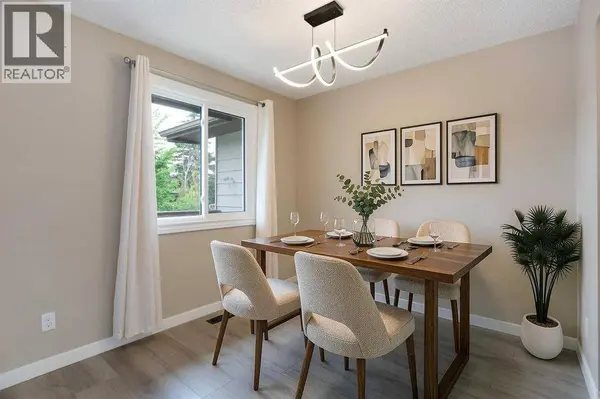 3627 Cedarille Drive SW, Calgary, AB T2W3J5