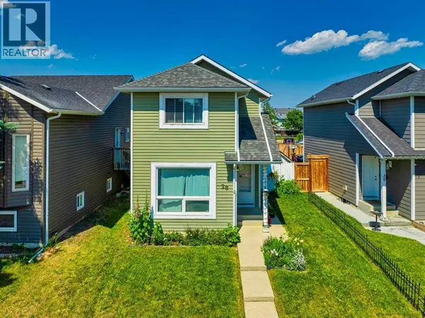 28 Martinview Road NE, Calgary, AB T3J2X8